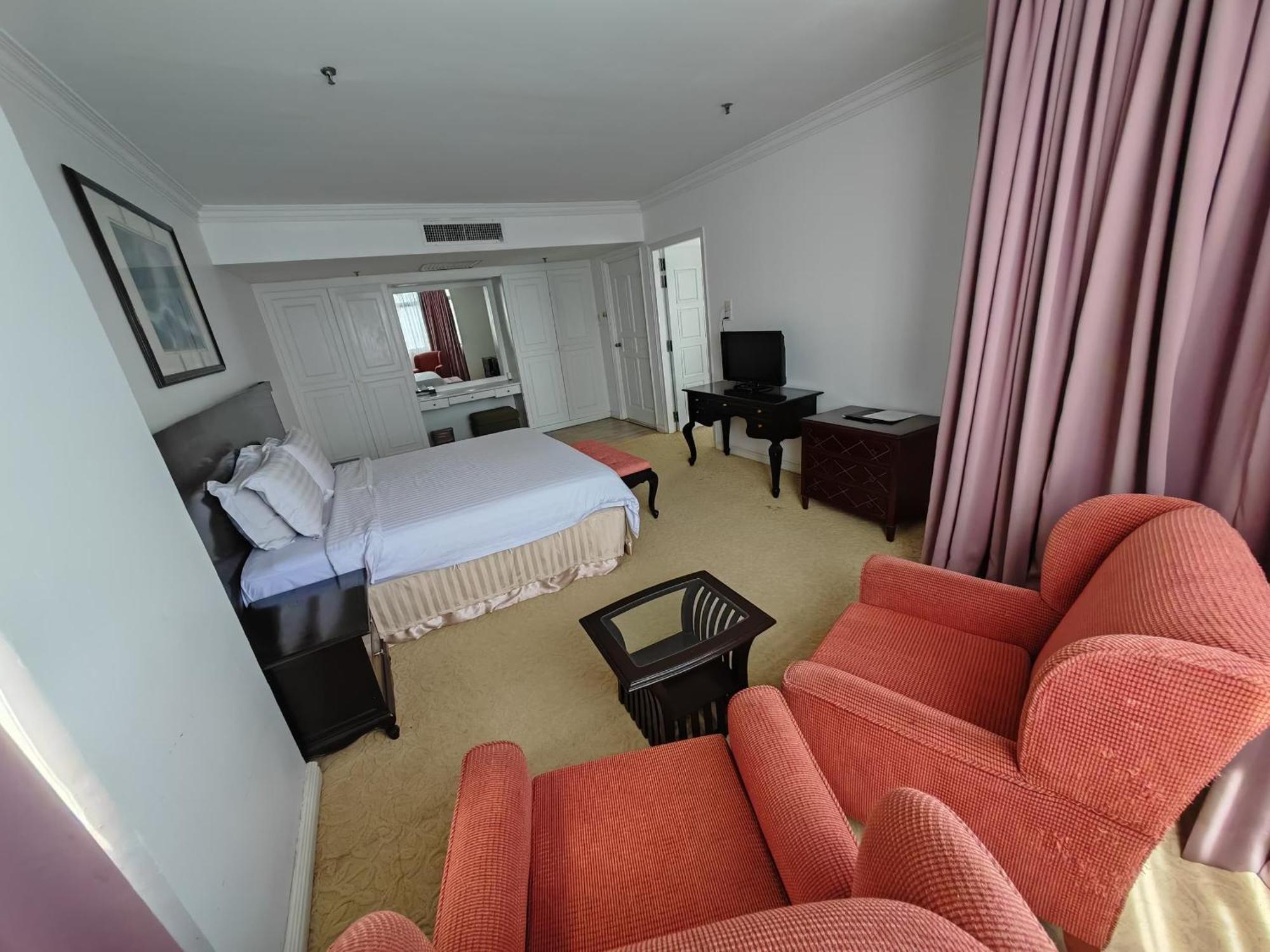 The Putra Regency Hotel Kangar Exterior foto