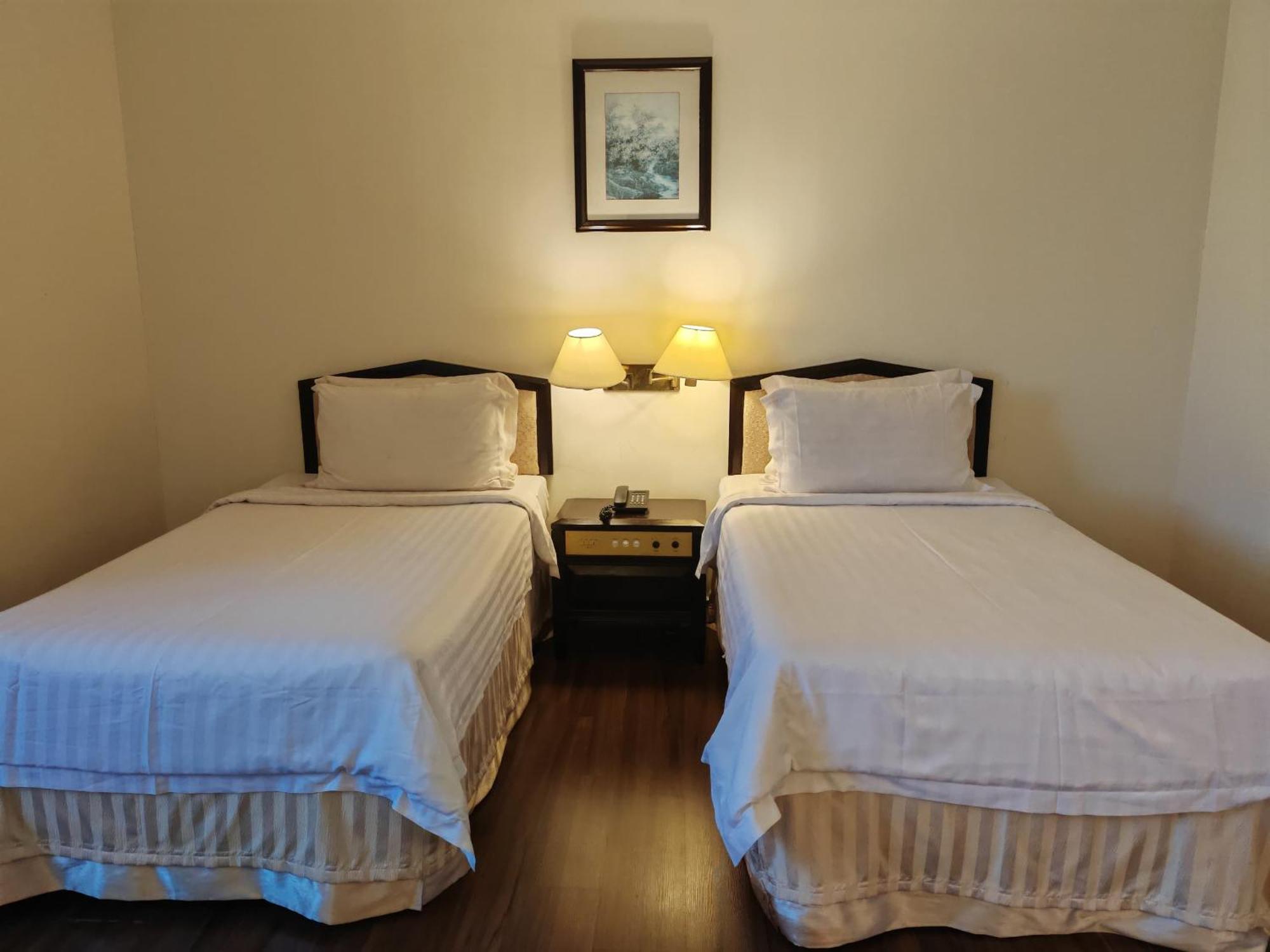 The Putra Regency Hotel Kangar Exterior foto