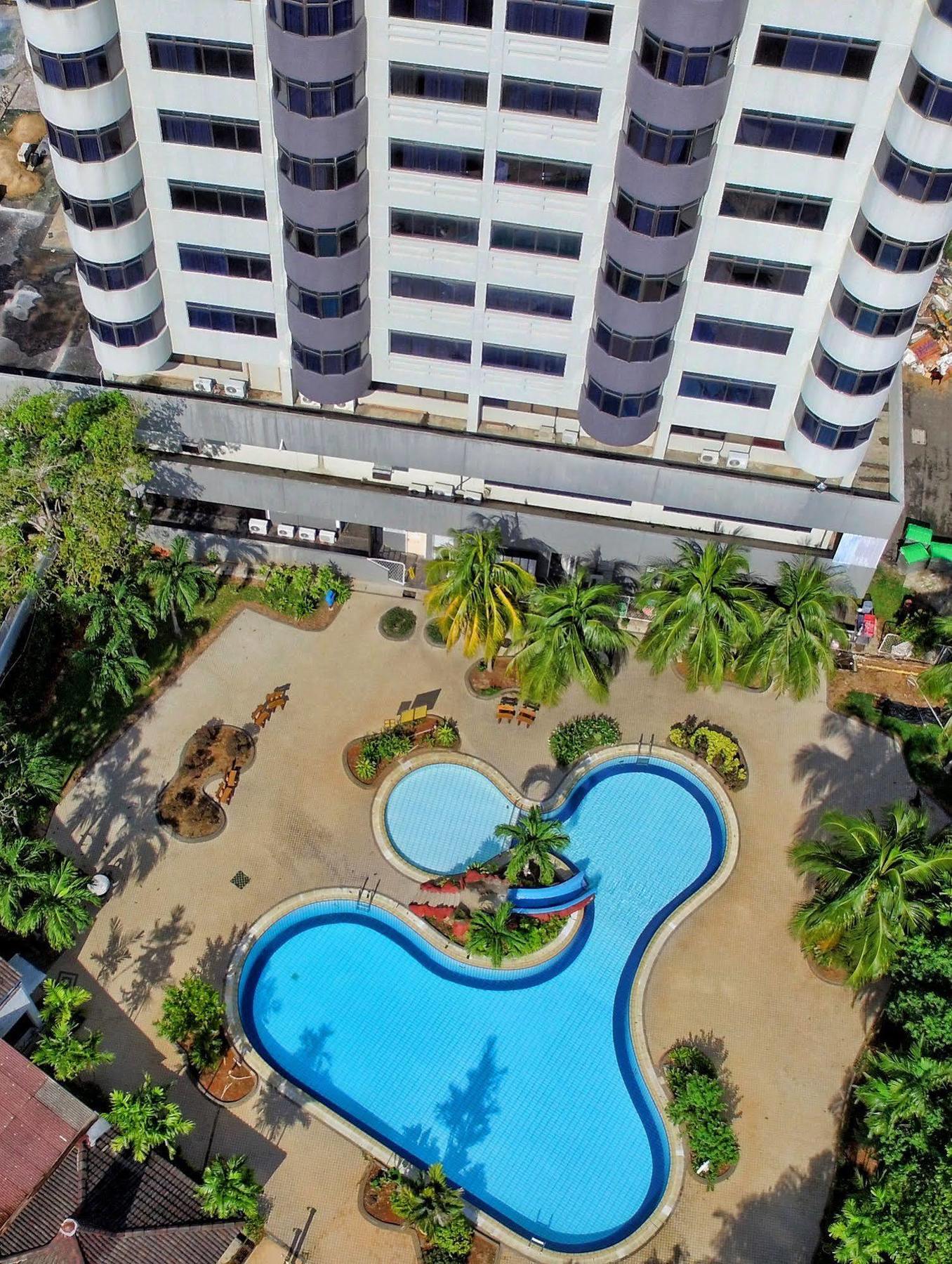 The Putra Regency Hotel Kangar Exterior foto
