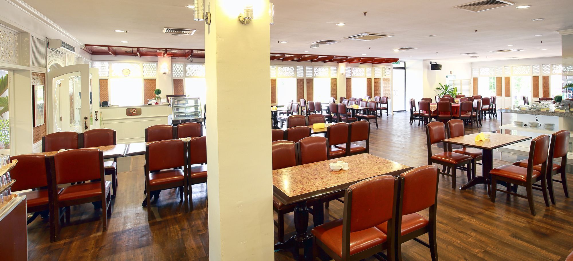 The Putra Regency Hotel Kangar Exterior foto